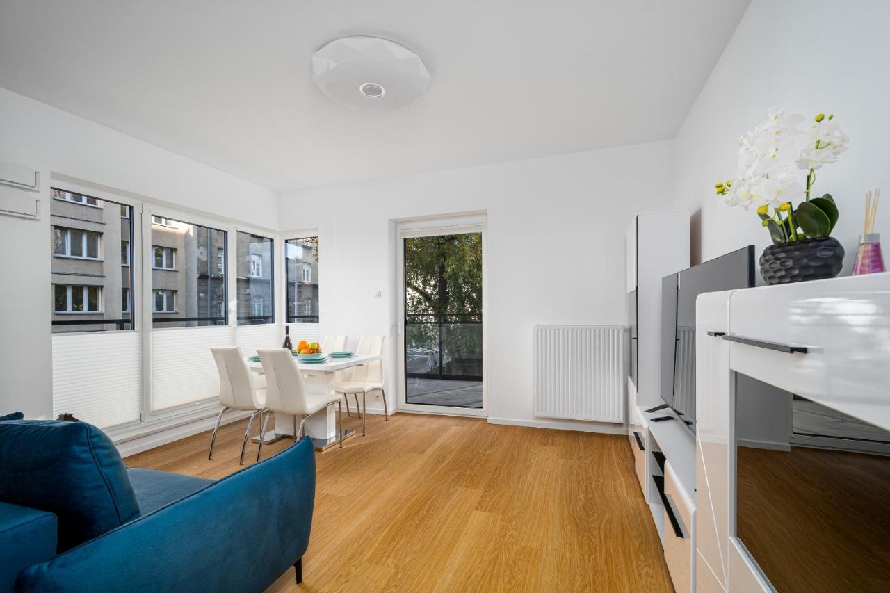 Warsaw Apartments Okrzei 12 Street Luaran gambar